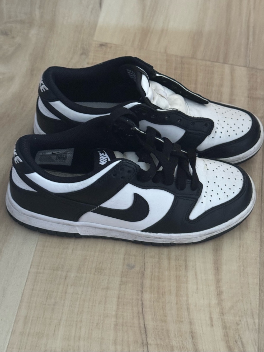 Nike Dunk Low 'Panda' sneakers